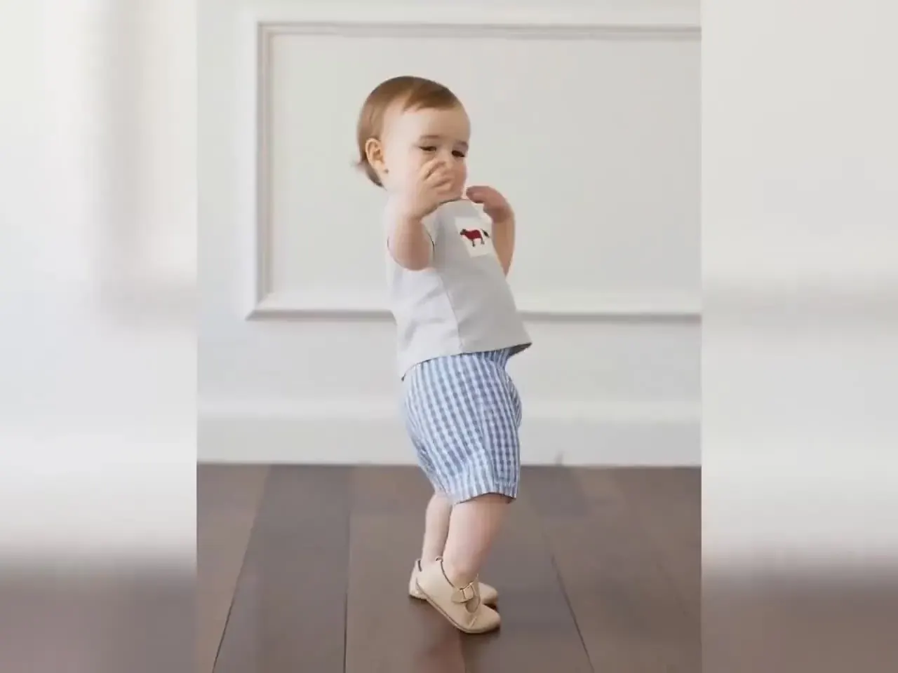 Standing · Gentle bounce